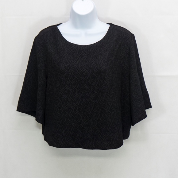 Astr Tops - ASTR Textured Crop Top Blouse Keyhole M 0607X